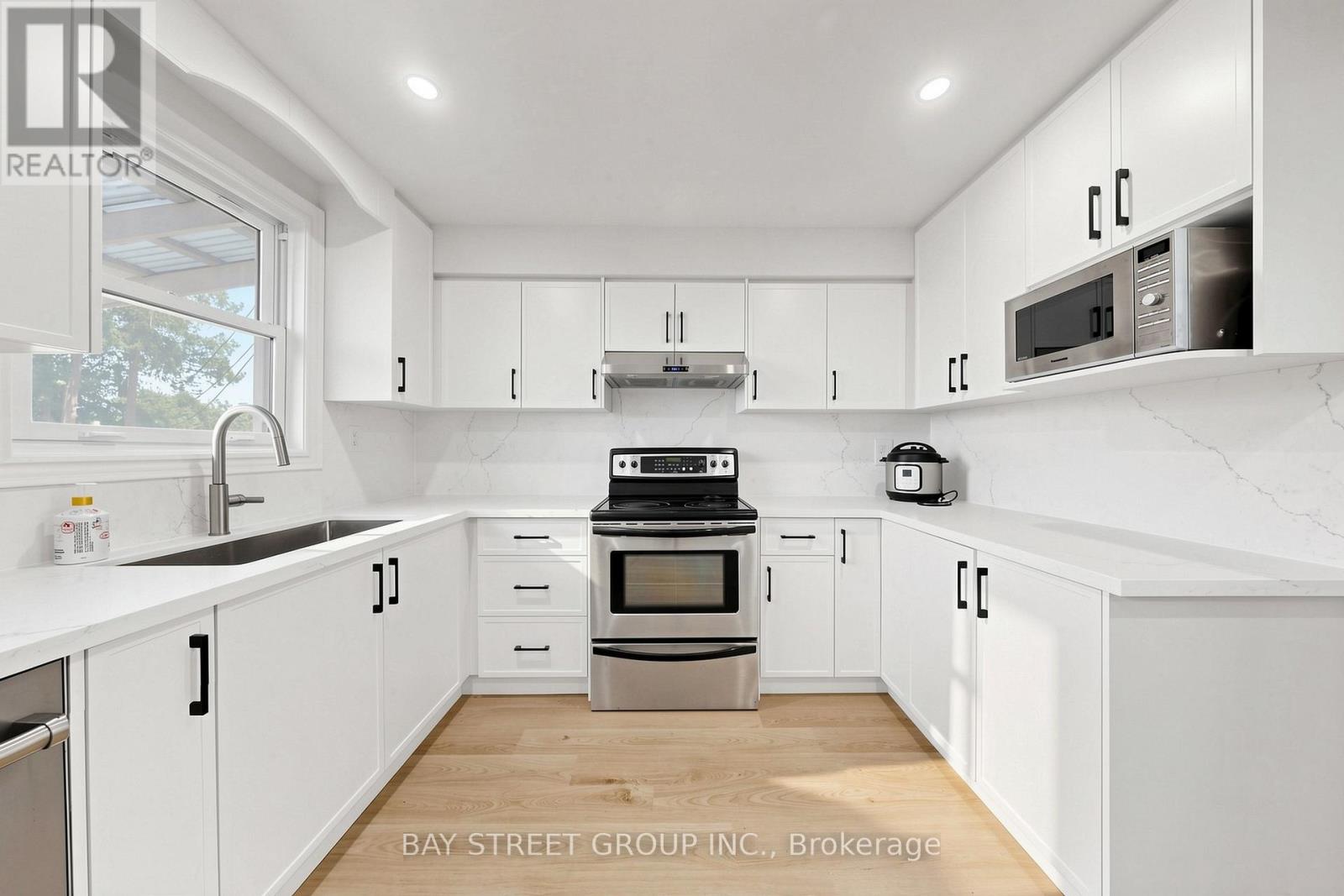 55 Baybrook Crescent, Toronto, Ontario  M1H 2R7 - Photo 8 - E13464736