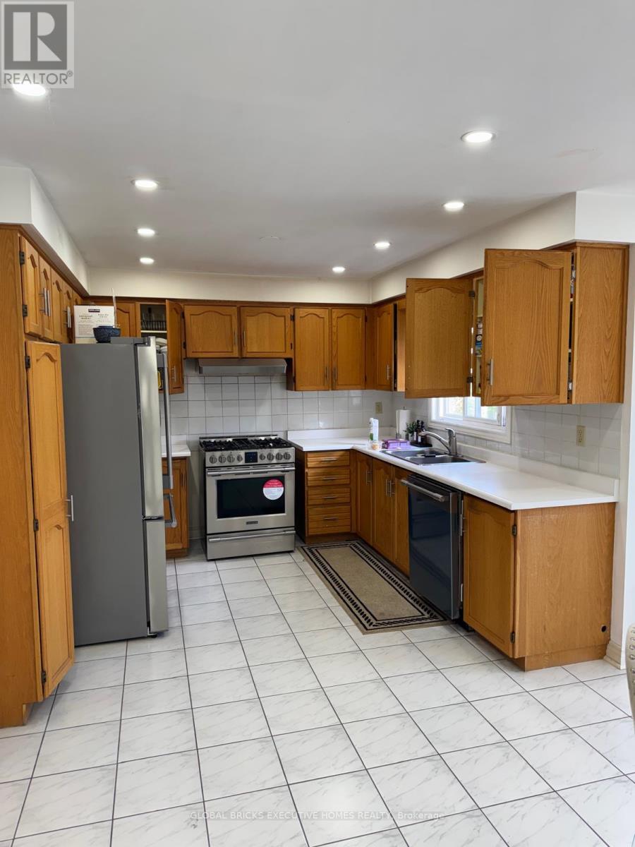 99 Scarboro Avenue, Toronto, Ontario  M1C 1M5 - Photo 10 - E13464738
