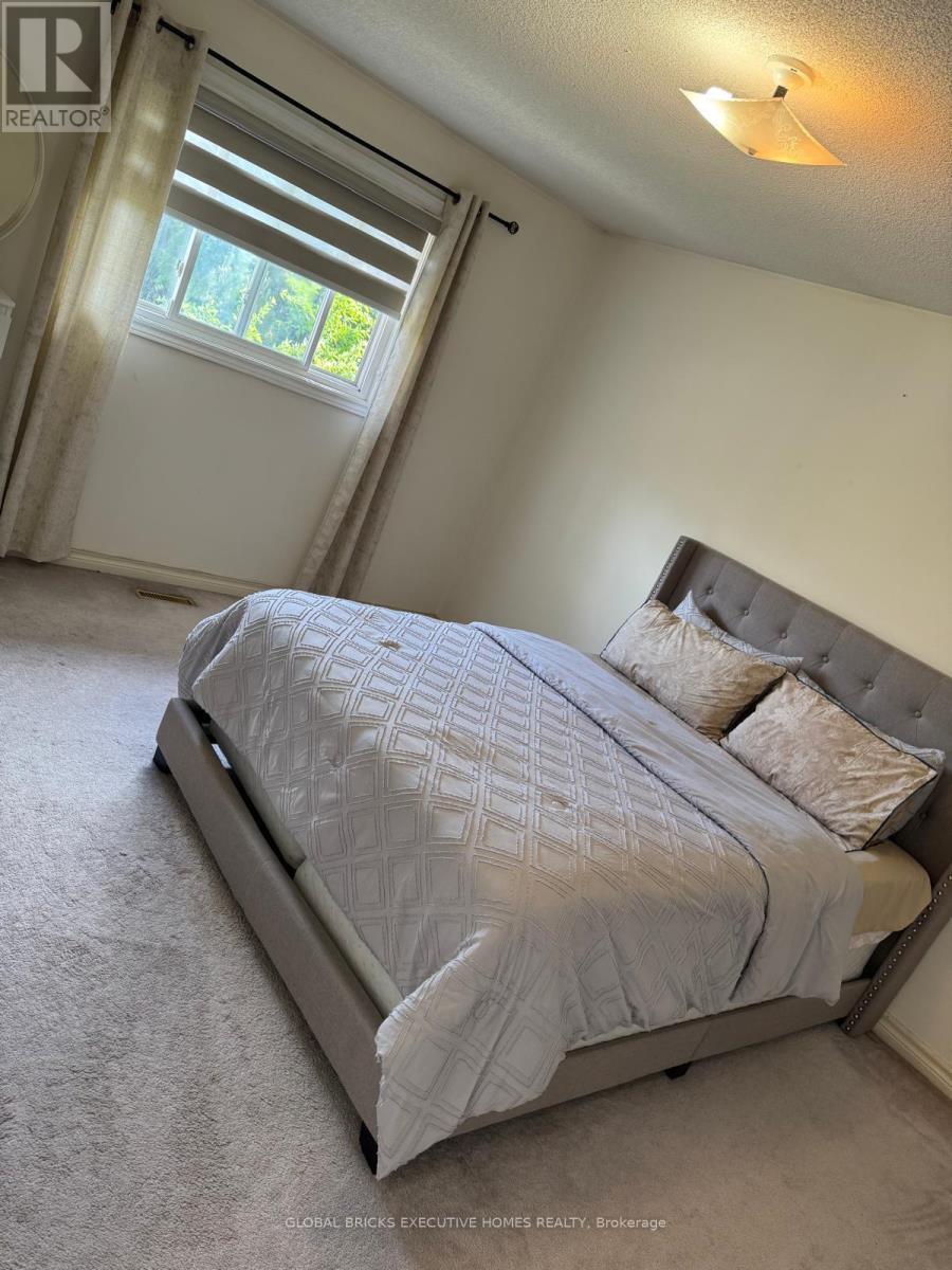 99 Scarboro Avenue, Toronto, Ontario  M1C 1M5 - Photo 15 - E13464738