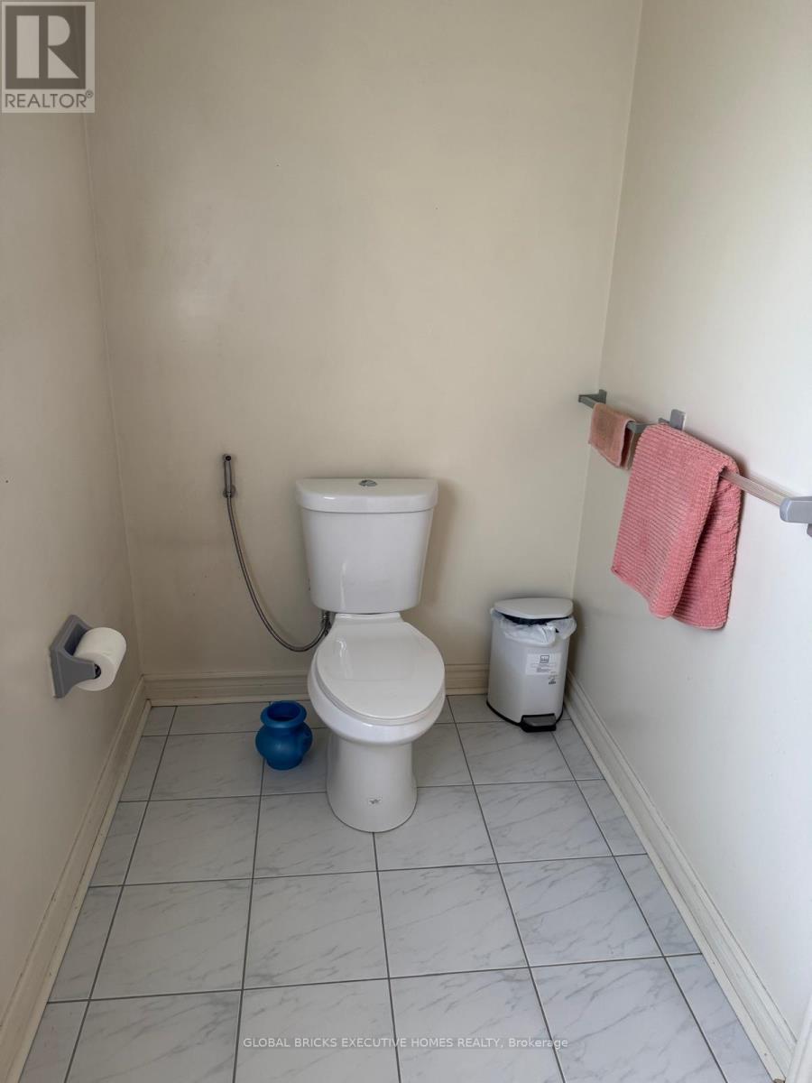 99 Scarboro Avenue, Toronto, Ontario  M1C 1M5 - Photo 17 - E13464738