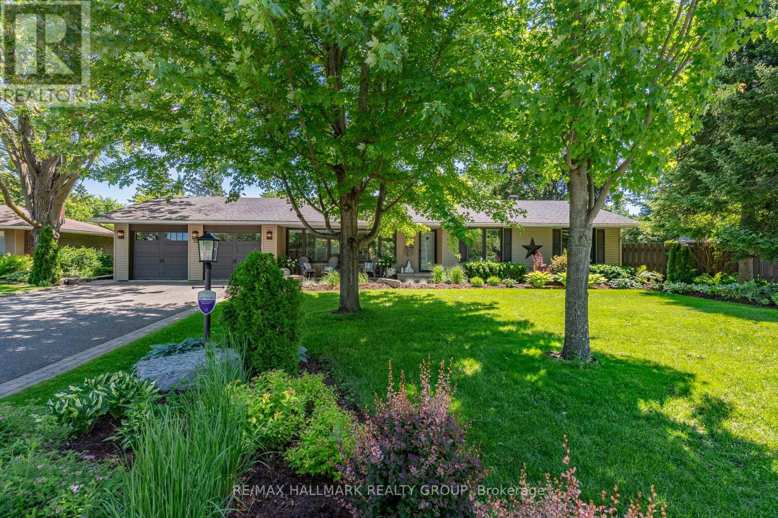70 PELLAN WAY, Ottawa, Ontario