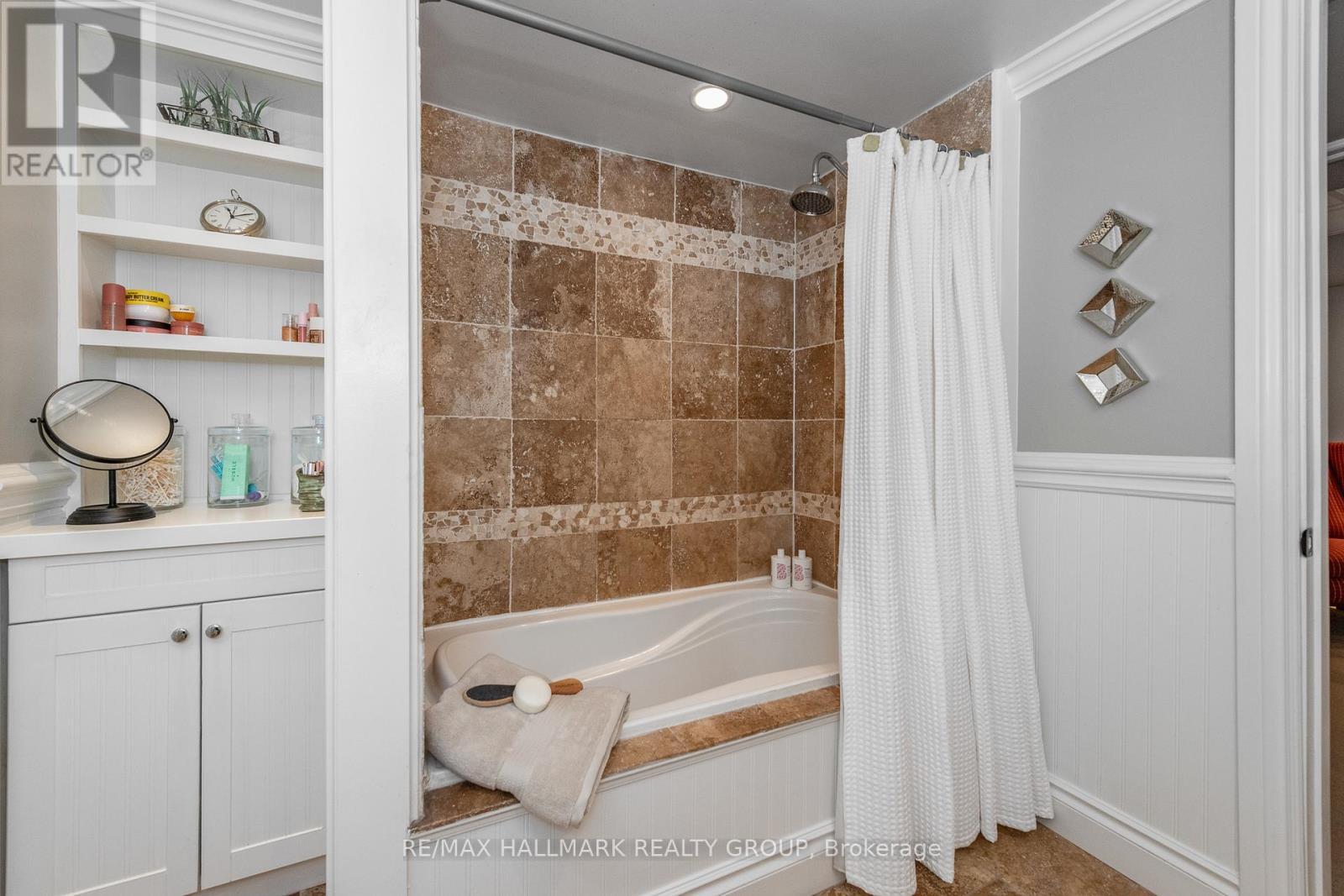 70 Pellan Way, Ottawa, Ontario  K2K 1J8 - Photo 37 - X13464710