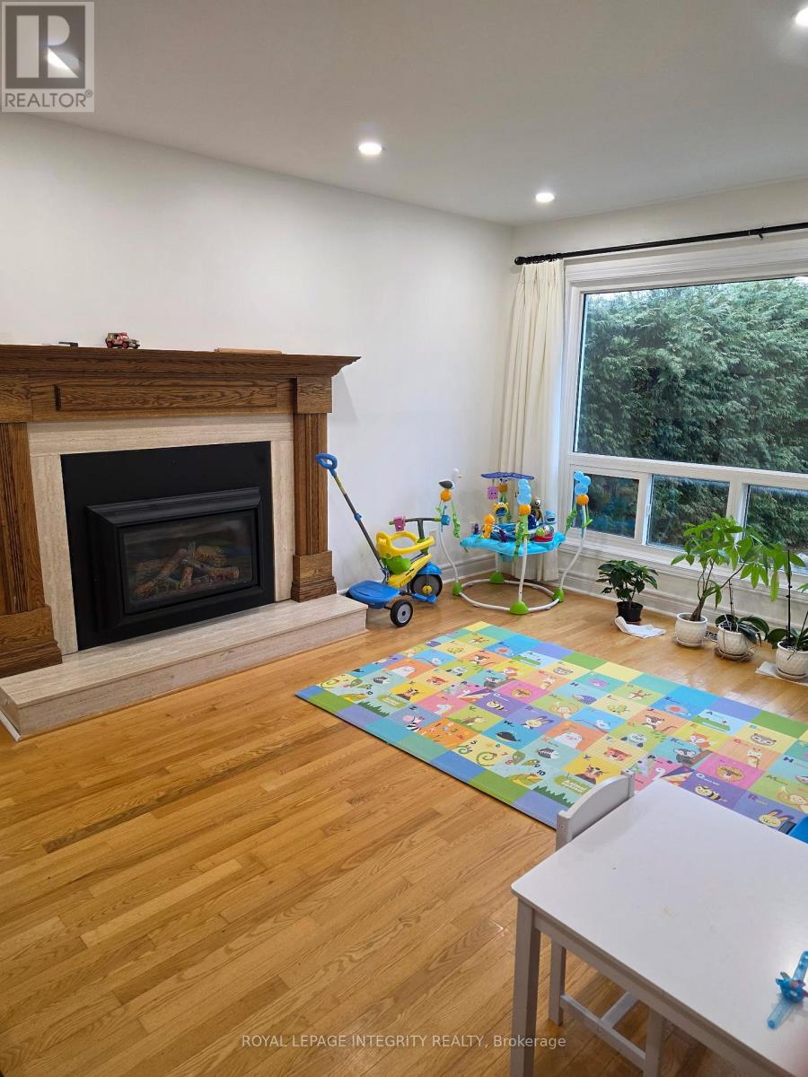 63 Topley Crescent, Ottawa, Ontario K1G 4M7 - Photo 3 - X13464772