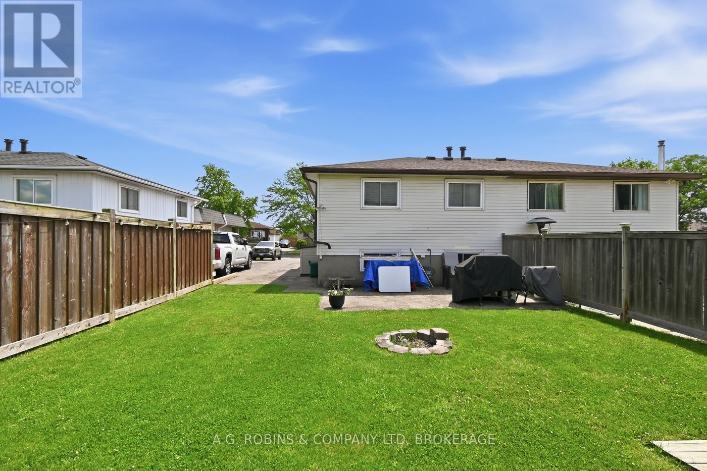 10 Chantal Court, Welland (Lincoln/crowland), Ontario L3B 5V3 - Photo 39 - X13464680