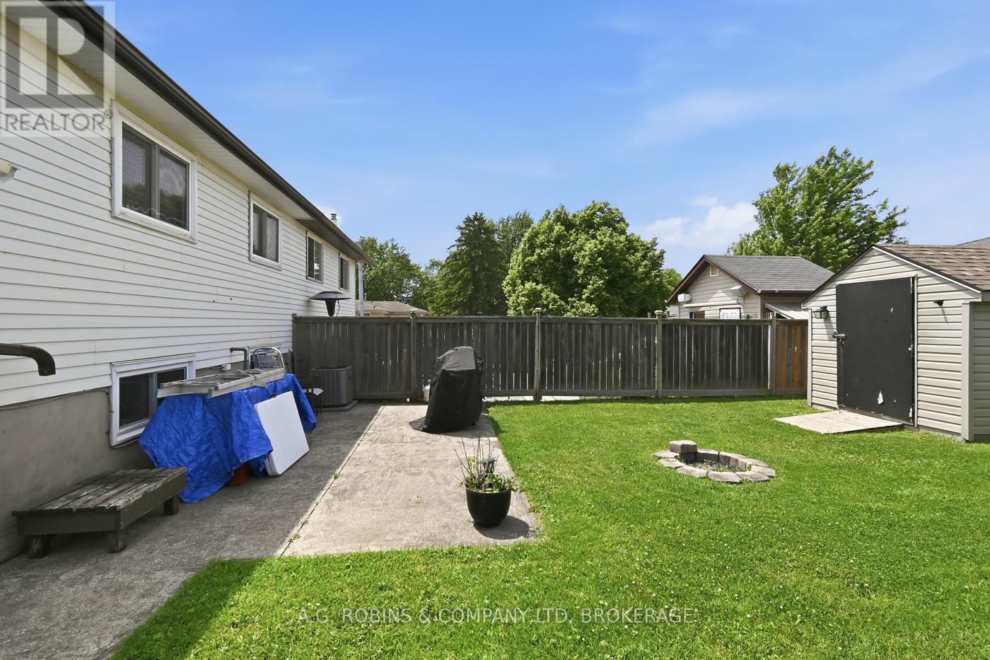 10 Chantal Court, Welland (Lincoln/crowland), Ontario L3B 5V3 - Photo 41 - X13464680