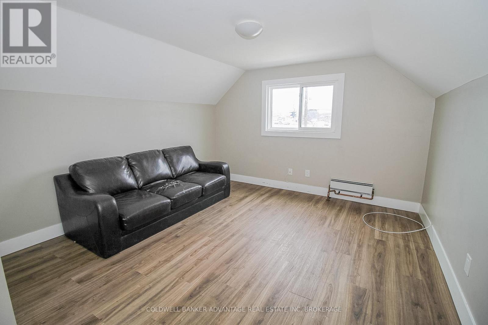Upper - 181 Welland Street, Port Colborne, Ontario  L3K 1V2 - Photo 9 - X13464726