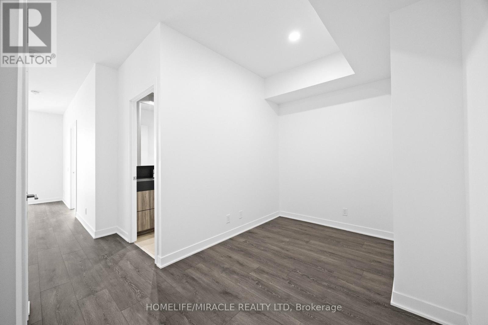 1013 - 6 Flavelle Trail, Vaughan, Ontario  L4L 1V8 - Photo 18 - N13464782