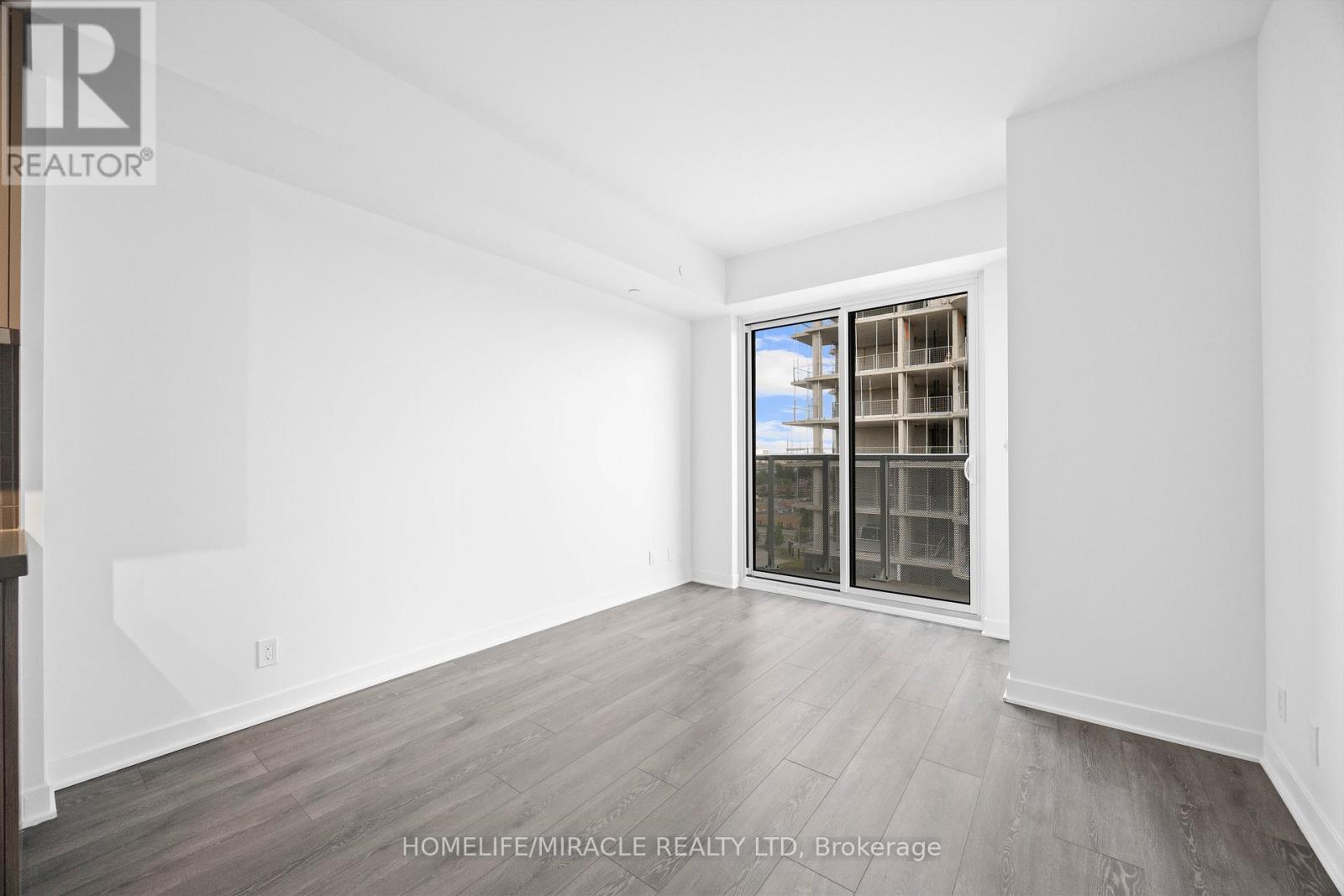 1013 - 6 Flavelle Trail, Vaughan, Ontario  L4L 1V8 - Photo 25 - N13464782