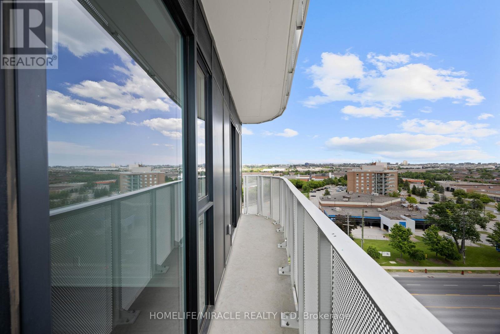 1013 - 6 Flavelle Trail, Vaughan, Ontario  L4L 1V8 - Photo 35 - N13464782