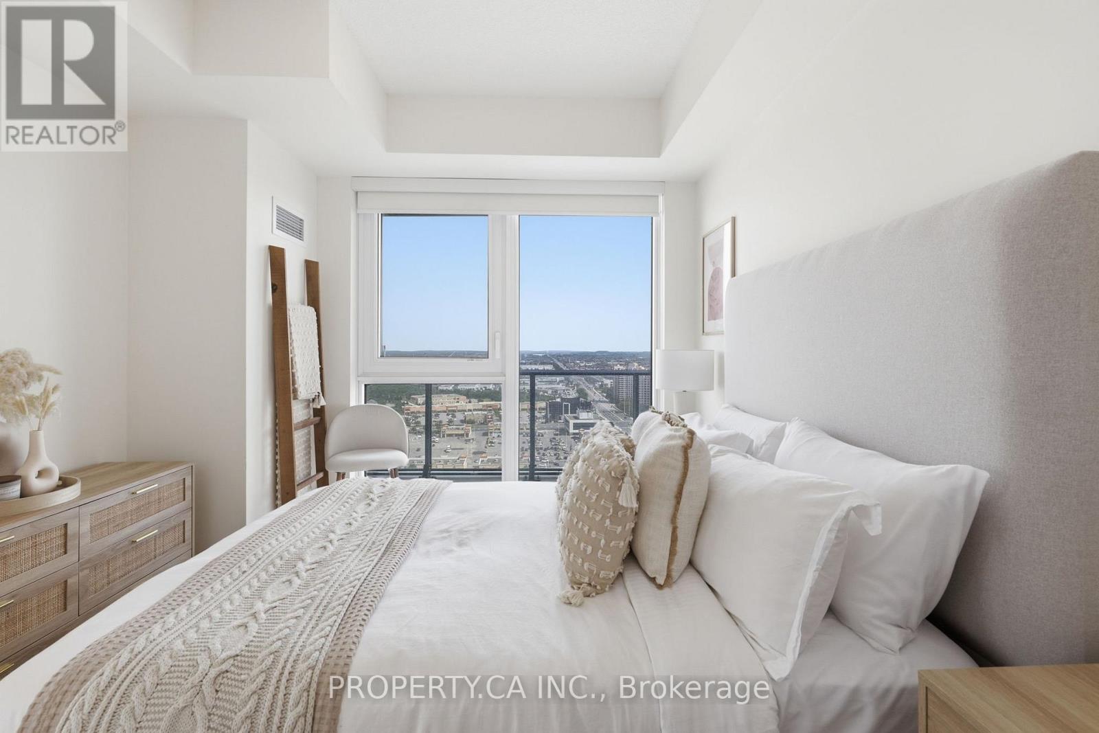 2421 - 9000 Jane Street, Vaughan, Ontario  L4K 0M6 - Photo 12 - N13464790