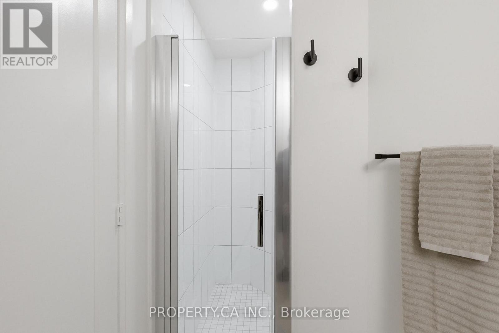2421 - 9000 Jane Street, Vaughan, Ontario  L4K 0M6 - Photo 18 - N13464790