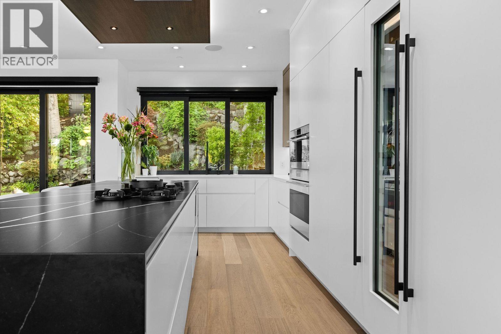 4328 Locarno Crescent, Vancouver, British Columbia  V6R 1G3 - Photo 11 - R3137669