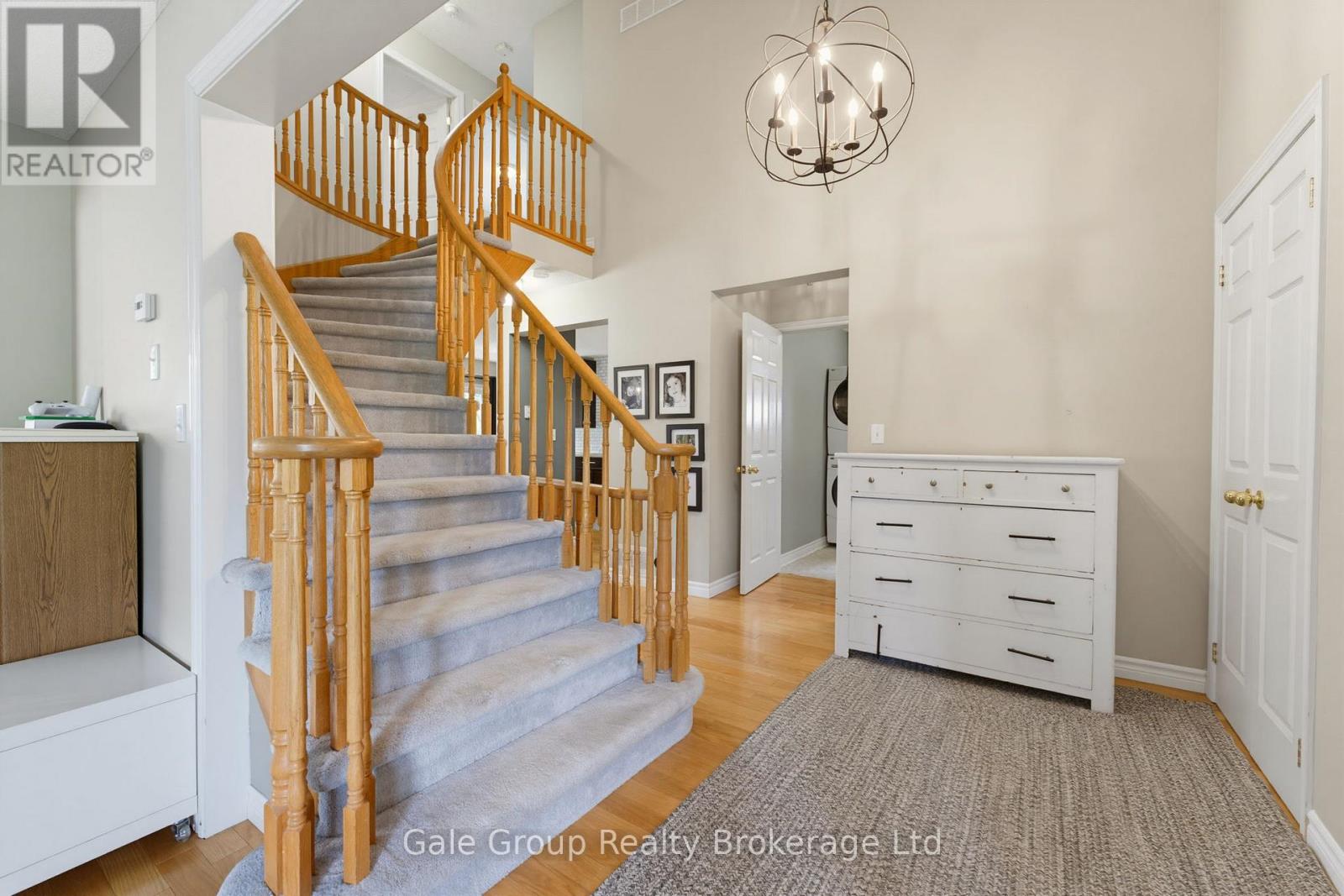 209 Hilltop Drive, North Dumfries, Ontario  N0B 1E0 - Photo 8 - X13464668
