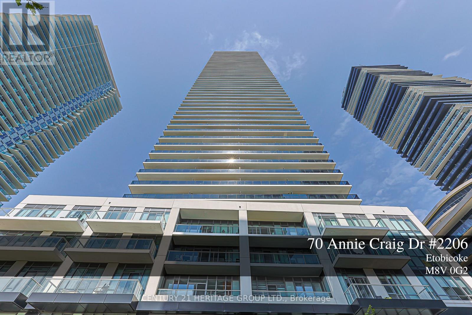 2206 - 70 Annie Craig Drive, Toronto, Ontario  M8V 0G2 - Photo 2 - W13464684