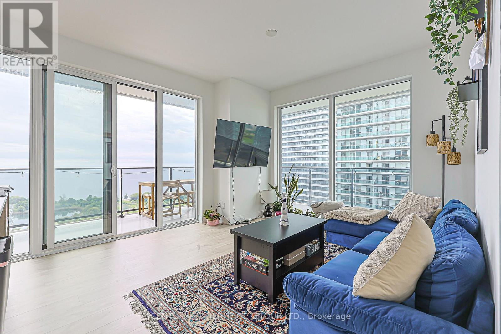 2206 - 70 Annie Craig Drive, Toronto, Ontario  M8V 0G2 - Photo 8 - W13464684