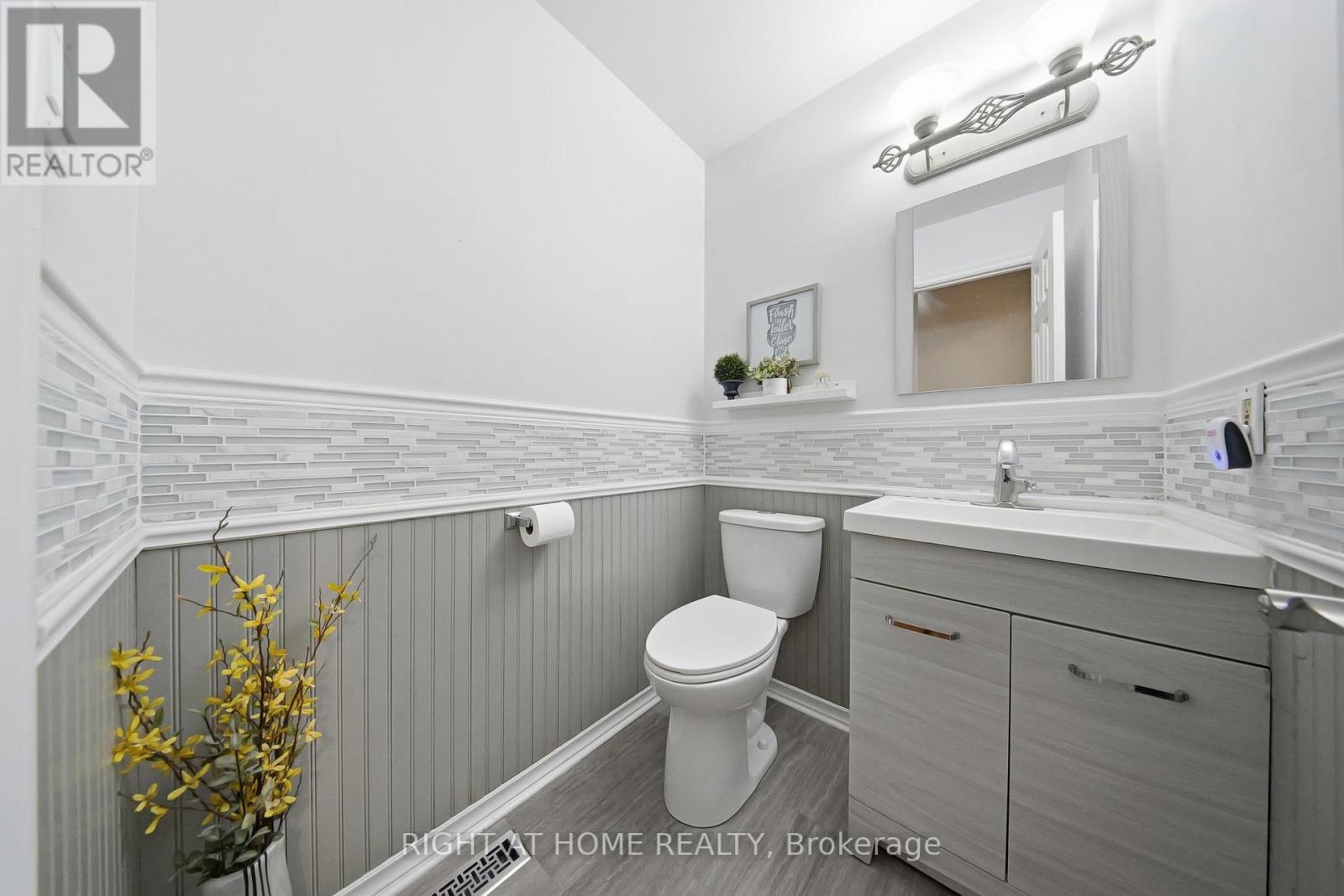 29 Sunforest Drive, Brampton, Ontario  L6Z 2Z3 - Photo 24 - W13464720