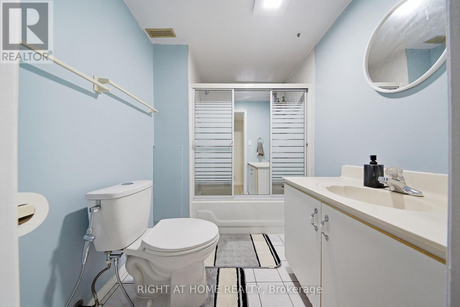 29 Sunforest Drive, Brampton, Ontario  L6Z 2Z3 - Photo 42 - W13464720
