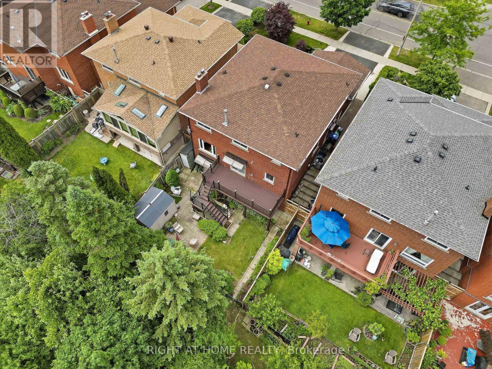 29 Sunforest Drive, Brampton, Ontario  L6Z 2Z3 - Photo 47 - W13464720