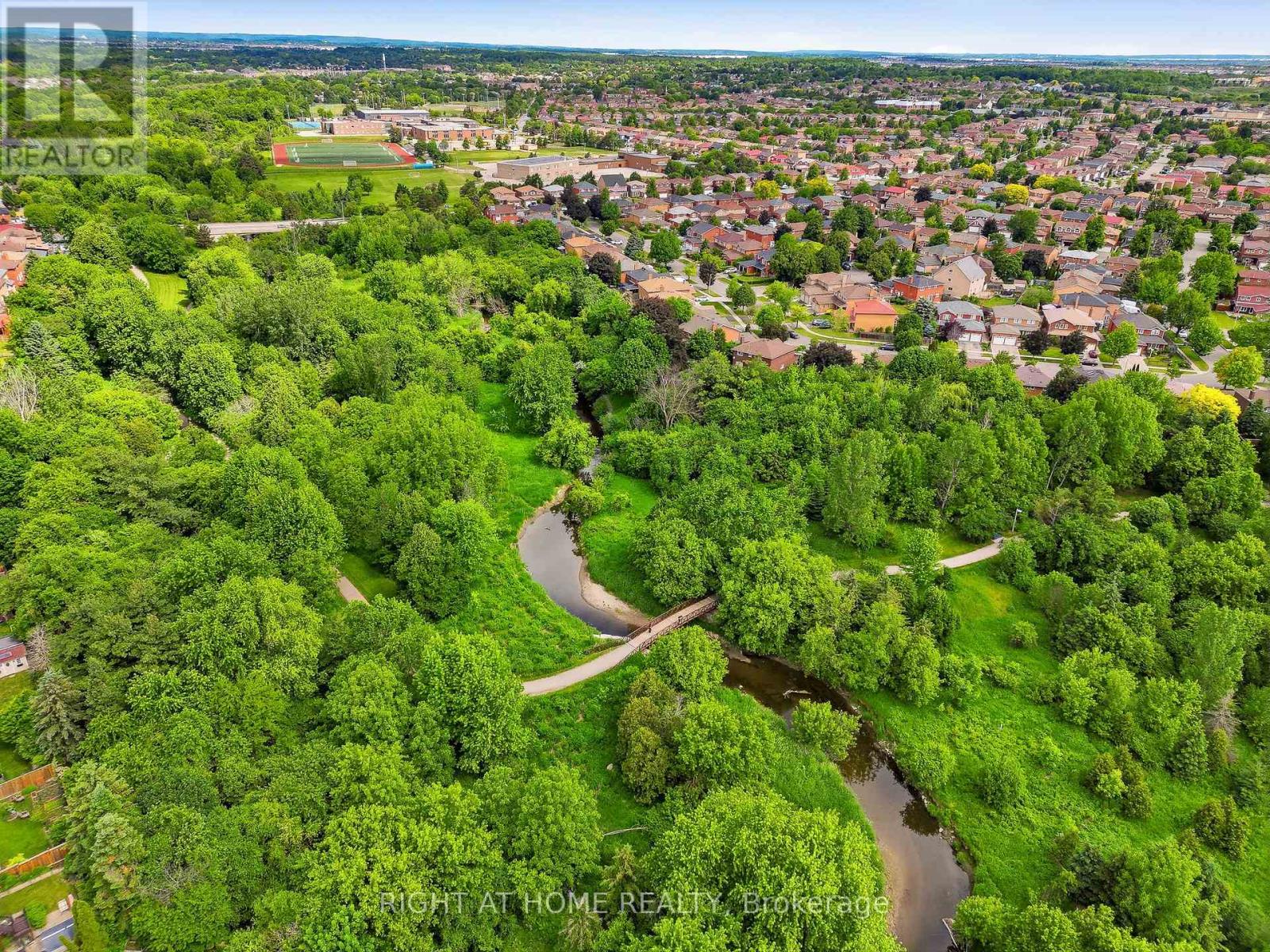 29 Sunforest Drive, Brampton, Ontario  L6Z 2Z3 - Photo 50 - W13464720