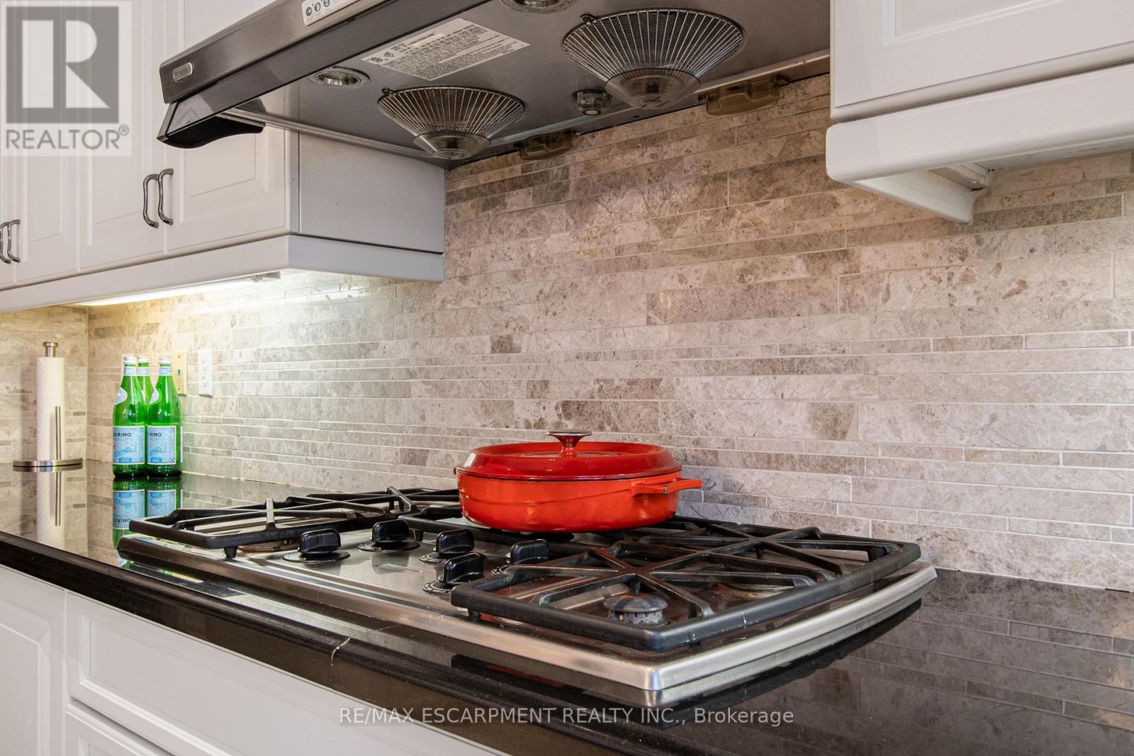 3296 Topeka Drive, Mississauga, Ontario  L5M 7V1 - Photo 13 - W13464788