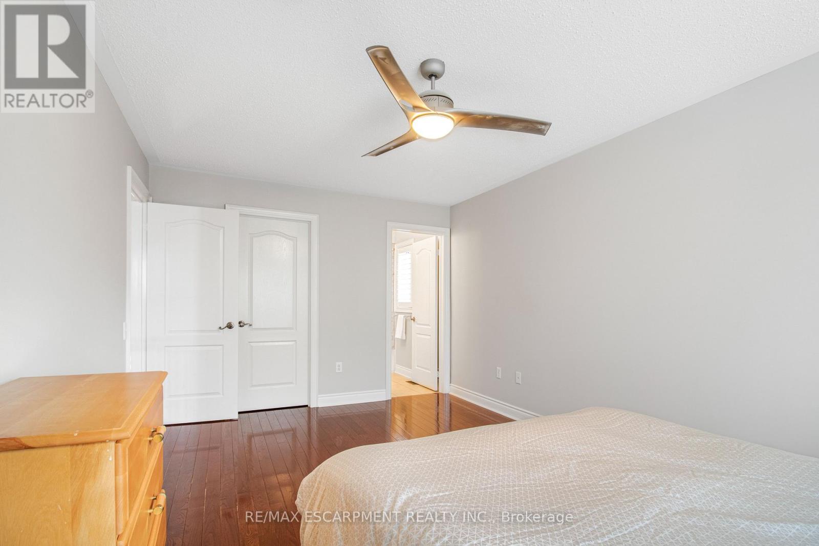 3296 Topeka Drive, Mississauga, Ontario  L5M 7V1 - Photo 32 - W13464788