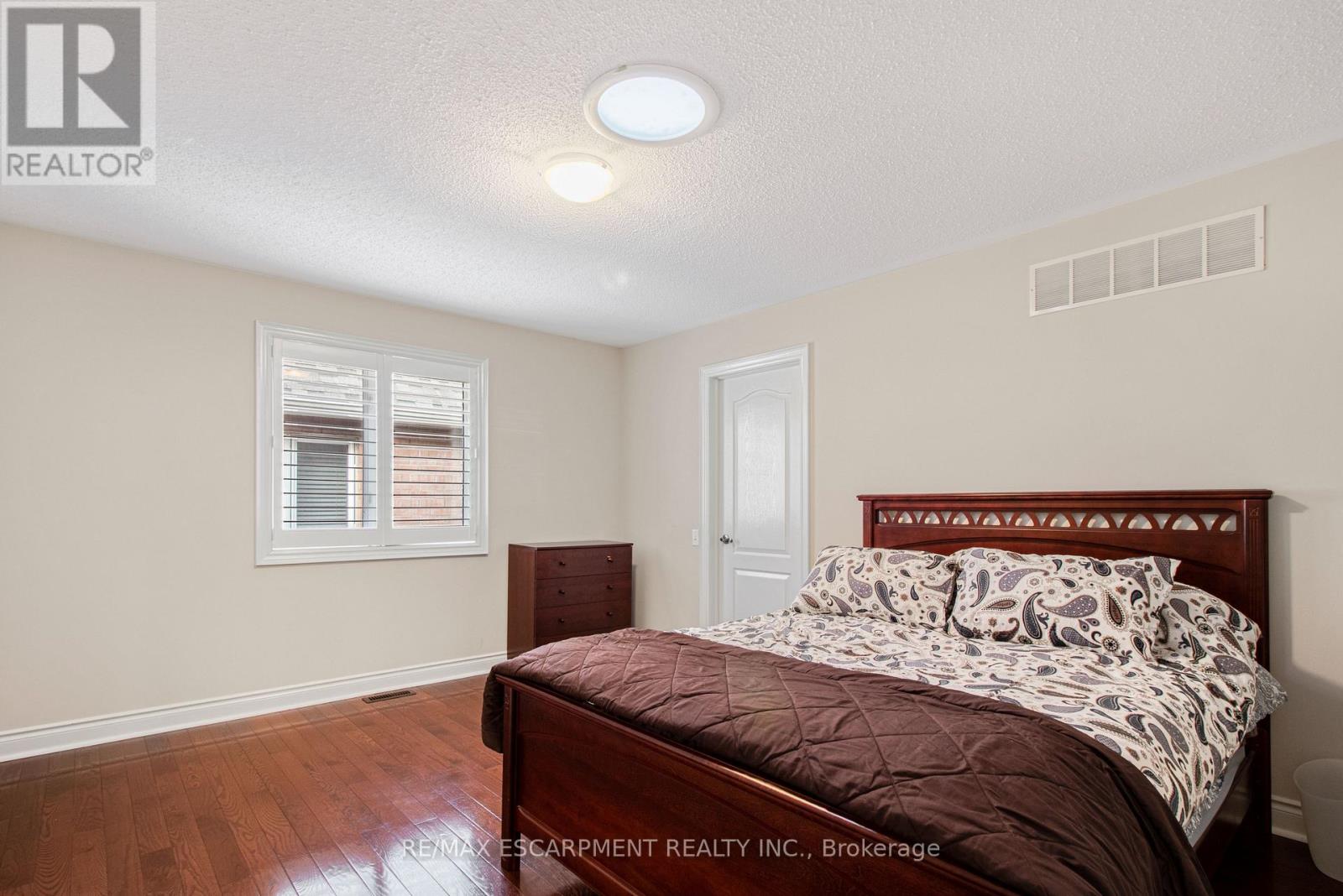 3296 Topeka Drive, Mississauga, Ontario  L5M 7V1 - Photo 34 - W13464788