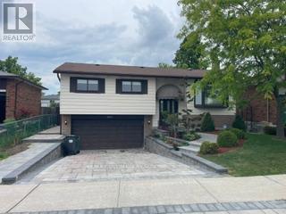 885 FORESTWOOD DRIVE, Mississauga, Ontario