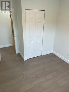 885 Forestwood Drive, Mississauga, Ontario  L5C 1G6 - Photo 11 - W13464800