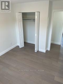 885 Forestwood Drive, Mississauga, Ontario  L5C 1G6 - Photo 12 - W13464800