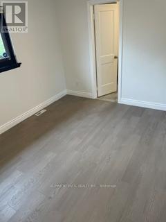 885 Forestwood Drive, Mississauga, Ontario  L5C 1G6 - Photo 14 - W13464800