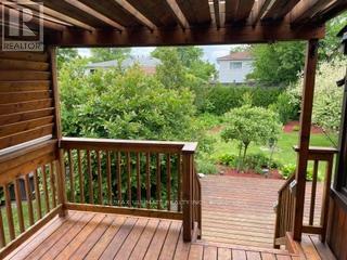 885 Forestwood Drive, Mississauga, Ontario  L5C 1G6 - Photo 18 - W13464800