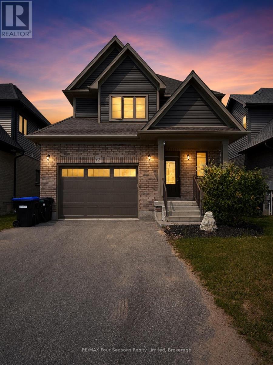 72 MCLEAN AVENUE, collingwood, Ontario