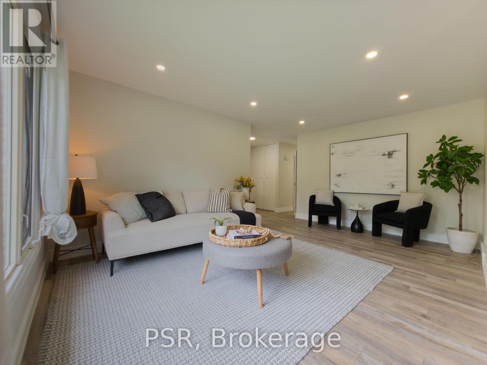 88 Upper Canada Drive, Kitchener, Ontario N2P 1E5 - Photo 4 - X13464694