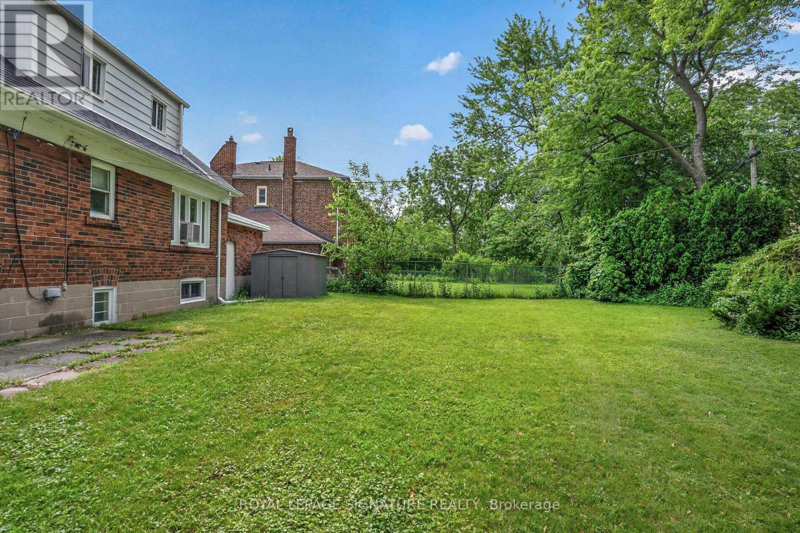 11 Innisdale Drive, Toronto, Ontario  M1R 1C4 - Photo 50 - E13463478