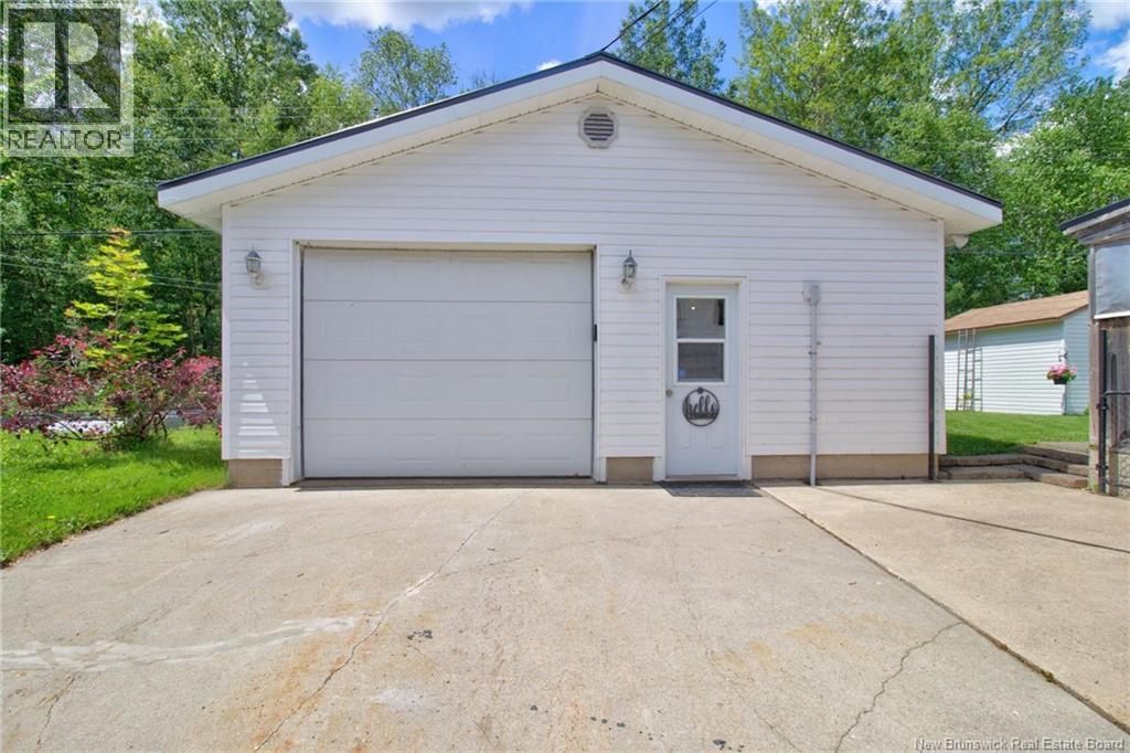 26 Goldsboro Avenue, Riverview, New Brunswick  E1B 4K4 - Photo 3 - NB142259