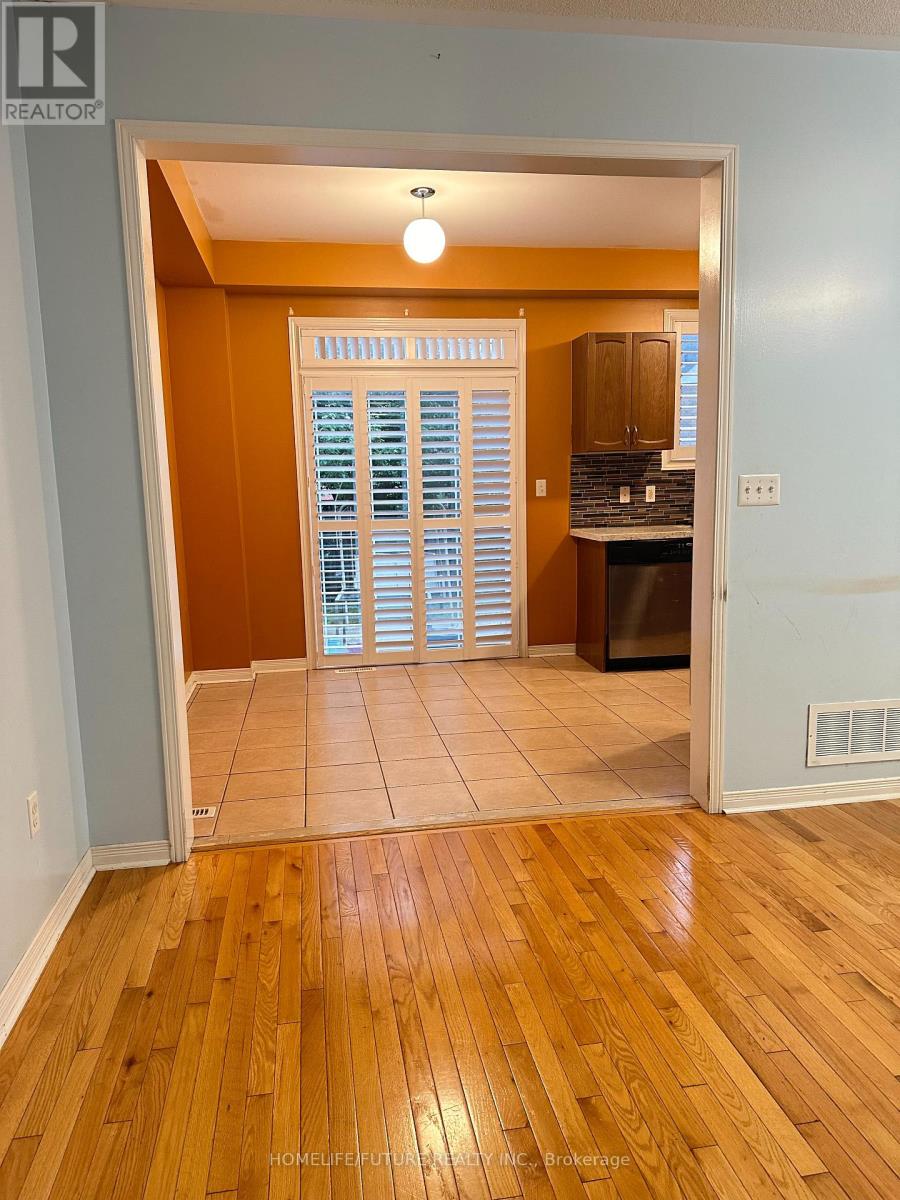 Main - 83 Jack Monkman Crescent, Markham, Ontario  L3S 0A4 - Photo 7 - N13461732