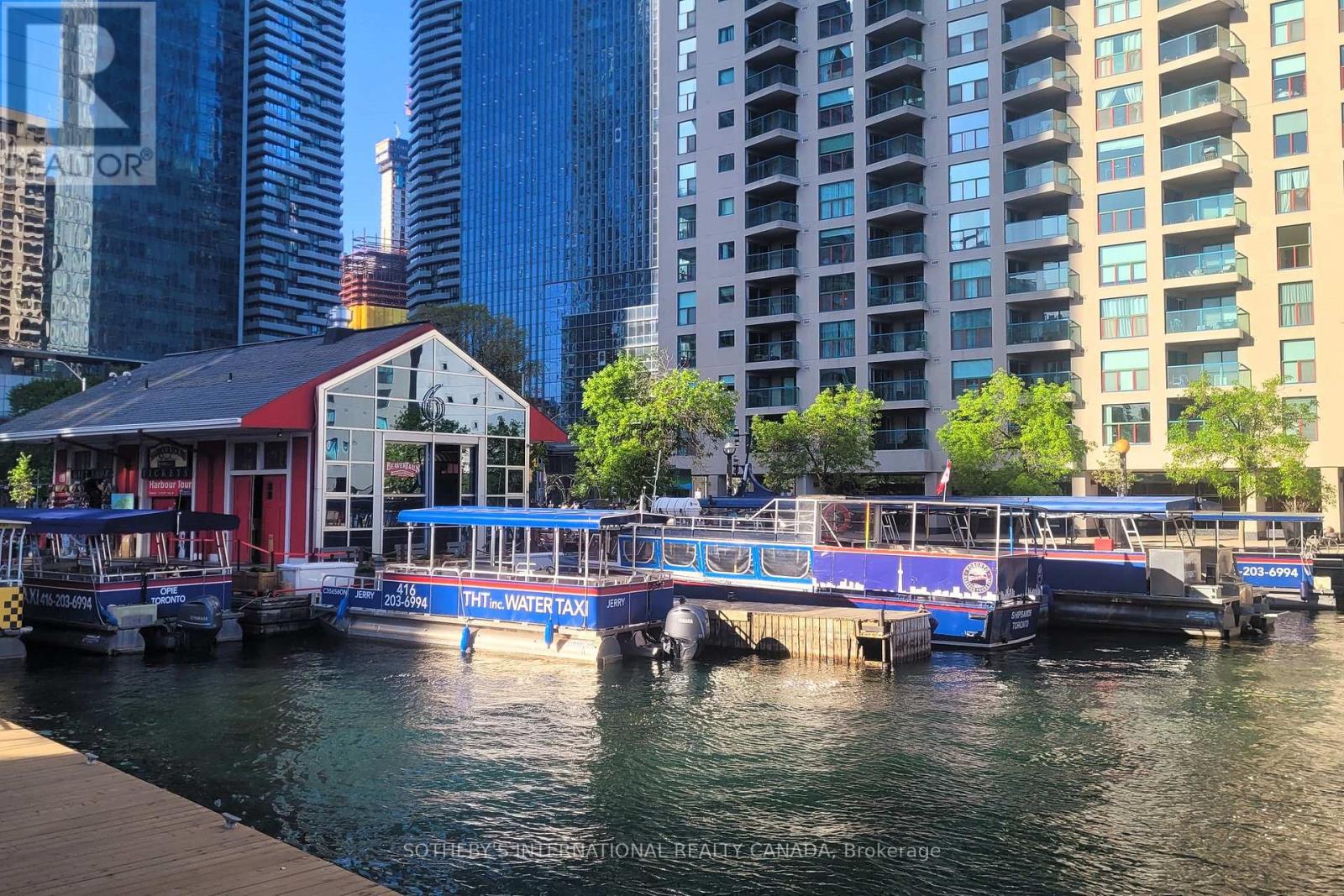 2210 - 77 Harbour Square, Toronto, Ontario  M5J 2S2 - Photo 43 - C13460892
