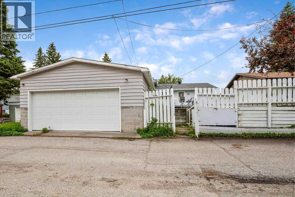 1112 Lake Sylvan Place SE, Calgary, Alberta  T2J 2P6 - Photo 35 - A2320598