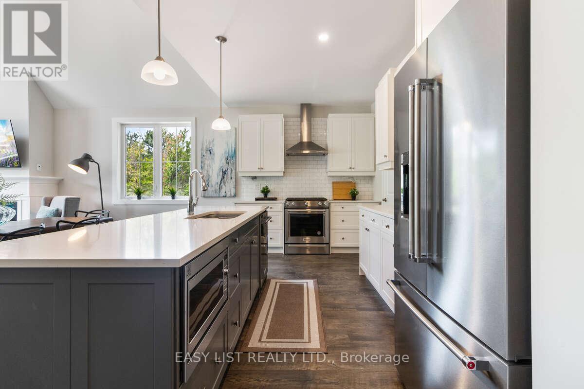158 Courtland Street, Blue Mountains, Ontario  L9Y 5L7 - Photo 11 - X13464794