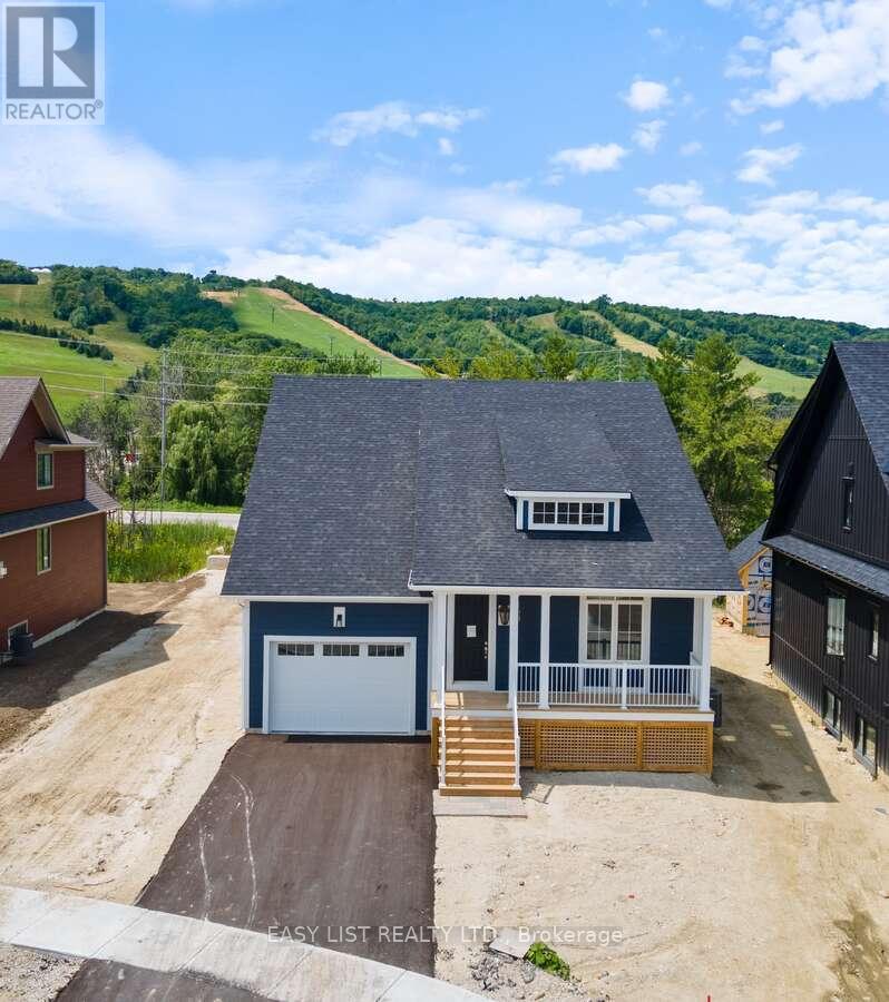 158 Courtland Street, Blue Mountains, Ontario  L9Y 5L7 - Photo 2 - X13464794