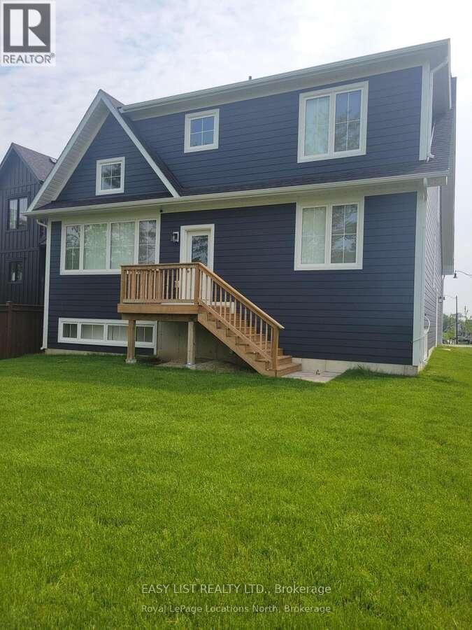 158 Courtland Street, Blue Mountains, Ontario  L9Y 5L7 - Photo 3 - X13464794