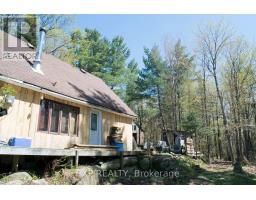 1800 BEAR CAVE ROAD, Muskoka Lakes, Ontario