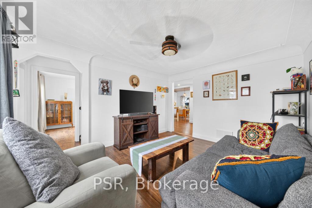 726 Brighton Avenue, Hamilton, Ontario  L8H 6H6 - Photo 9 - X13464780