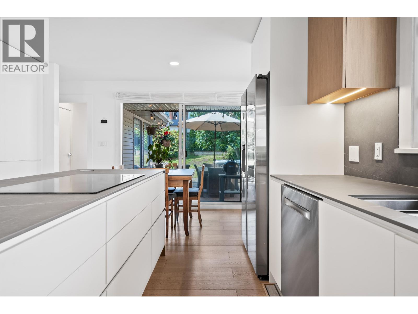 6422 Douglas Street, West Vancouver, British Columbia  V7W 2G2 - Photo 13 - R3137708