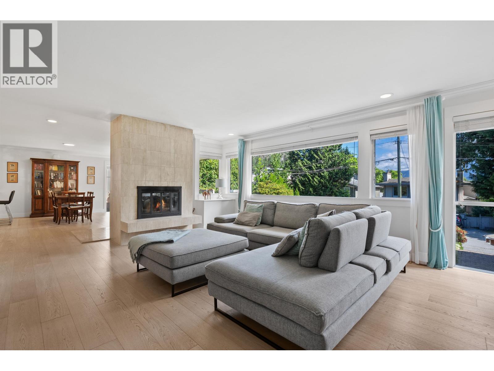 6422 Douglas Street, West Vancouver, British Columbia  V7W 2G2 - Photo 4 - R3137708