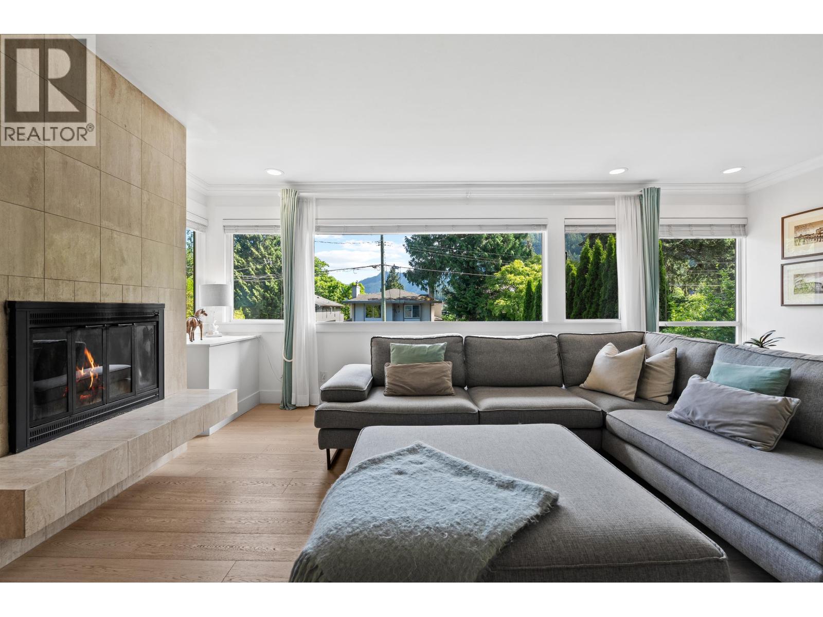 6422 Douglas Street, West Vancouver, British Columbia  V7W 2G2 - Photo 6 - R3137708