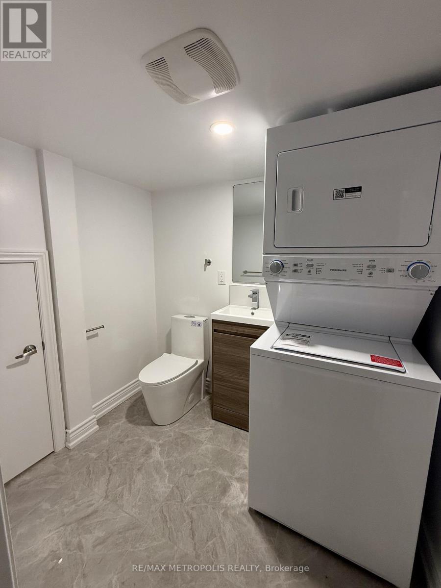 Bsmt - 66 Maskell Crescent, Whitby, Ontario L1P 0J7 - Photo 9 - E13464816