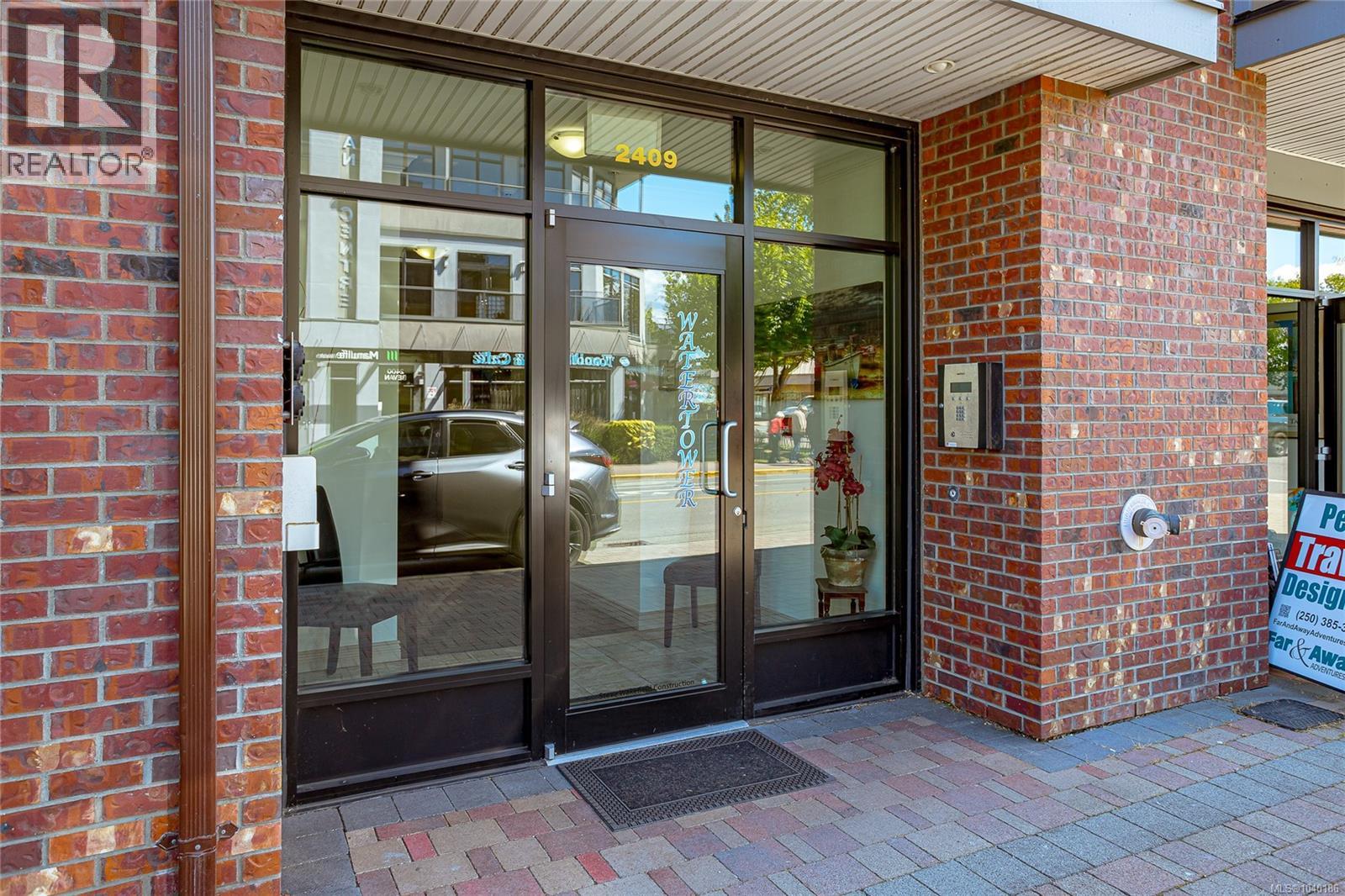 308 2409 Bevan Ave, Sidney, British Columbia  V8L 0C3 - Photo 2 - 1040186
