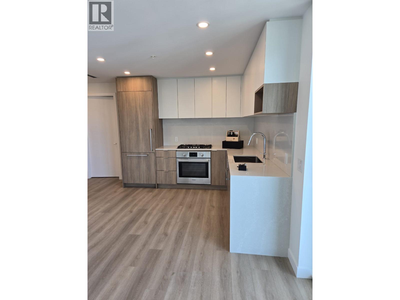3901 6087 WILSON AVENUE