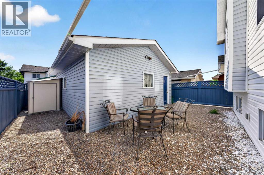 31 Martinridge Grove NE, Calgary, Alberta  T3J 3M2 - Photo 34 - A2320179
